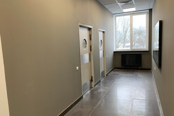 Сдается офис 300м ПЕРВЫЙ ЭТАЖ, ОТДЕЛЬНЫЙ ВХОД на ул Бирюзова, 10А в БЦ Green Plaza - фото 9