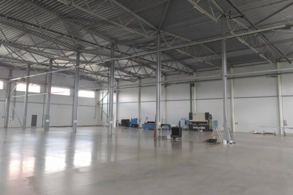 Продается новый склад-производство,&nbsp; 1500м в Фаниполь, отопление, зона СЭЗ - фото 1