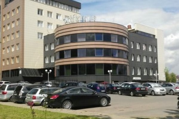 Сдается офис 300м ПЕРВЫЙ ЭТАЖ, ОТДЕЛЬНЫЙ ВХОД на ул Бирюзова в БЦ Green Plaza - фото 1