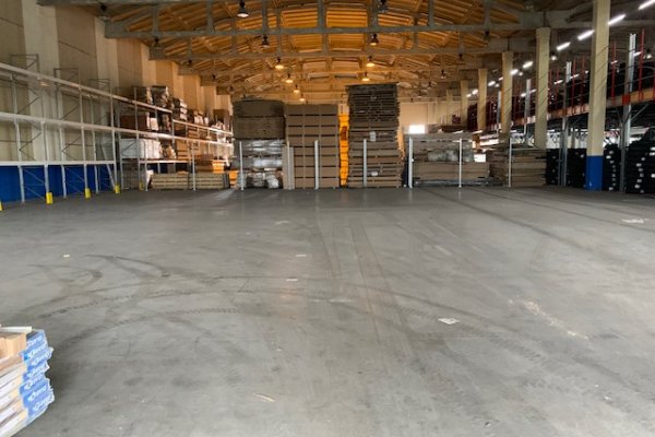 Сдается склад 900м без отопления ,2 км от МКАД/Щемыслица - фото 1