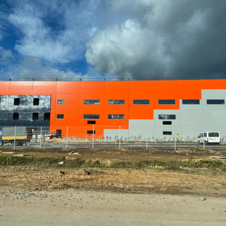 Фотография Сдается в&nbsp; аренду&nbsp; новый склад-производство,&nbsp; 1500м в Фаниполь, отопление, зона СЭЗ - фото 1