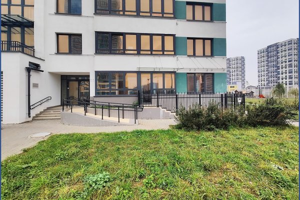 Сдается торговое помещение по адресу Минск, Игоря Лученка ул., 9 - фото 1