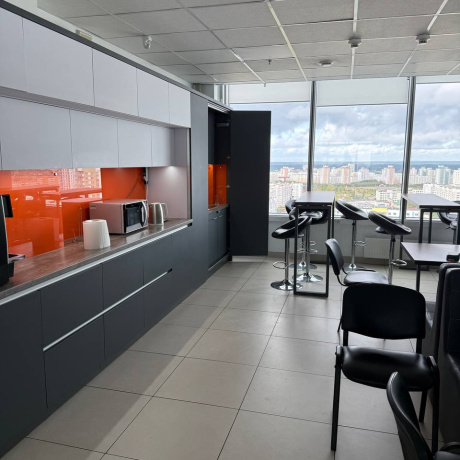 Фотография Продажа собственником офисного этажа (720,7 кв.м.) в БЦ "Green City  - фото 11