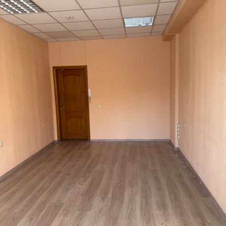 Фотография от СОБСТВЕННИКА ОФИС в аренду площади: 17,1 / 21,3 / 40,7   - фото 7