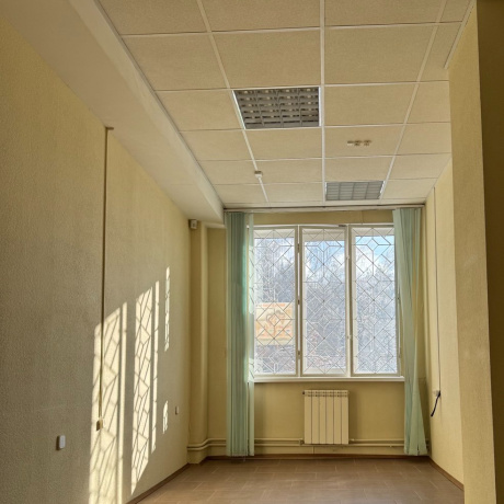 Фотография от СОБСТВЕННИКА ОФИС в аренду площади: 17,1 / 21,3 / 40,7   - фото 4