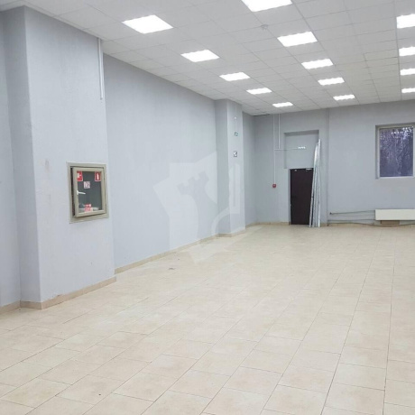 Фотография Аренда торгового помещения по ул. Голодеда 15 - фото 4