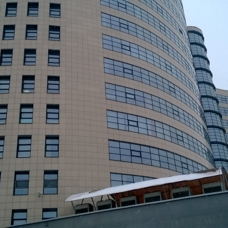 Фотография В БЦ `Волна` продается офис 45.6 кв.метров. Евроремонт с климат-контролем! - фото 1