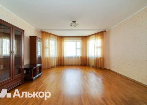 3-комнатная квартира по адресу Скрипникова ул., д. 21 - фото 1