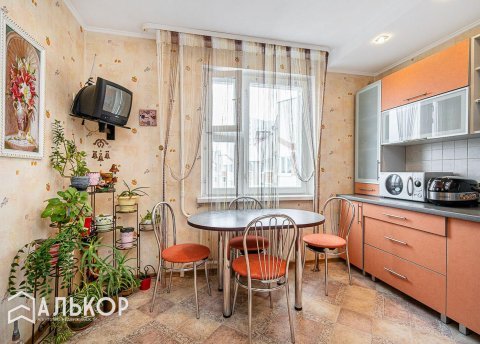 3-комнатная квартира по адресу Прушинских ул., д. 72 - фото 4