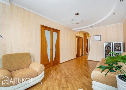 3-комнатная квартира по адресу Прушинских ул., д. 72 - фото 9