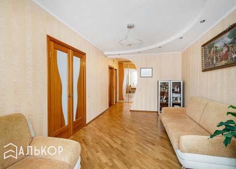 3-комнатная квартира по адресу Прушинских ул., д. 72 - фото 10