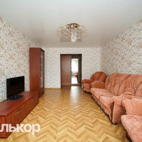 Фотография 3-комнатная квартира по адресу Космонавтов ул., д. 34 - 6
