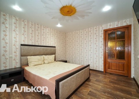 3-комнатная квартира по адресу Космонавтов ул., д. 34 - фото 10