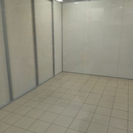 Фотография Сдам в аренду НЕДОРОГО павильон в ТЦ. от 20 до 60 кв.м. - фото 2