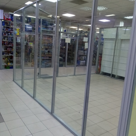 Фотография Продаю торговую площадь в Минске 12-60 м в ТЦ . НЕДОРОГО - фото 1