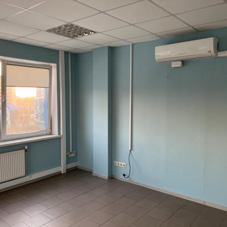 Фотография Офис 35 м2 в аренду возле метро Грушевка - фото 9