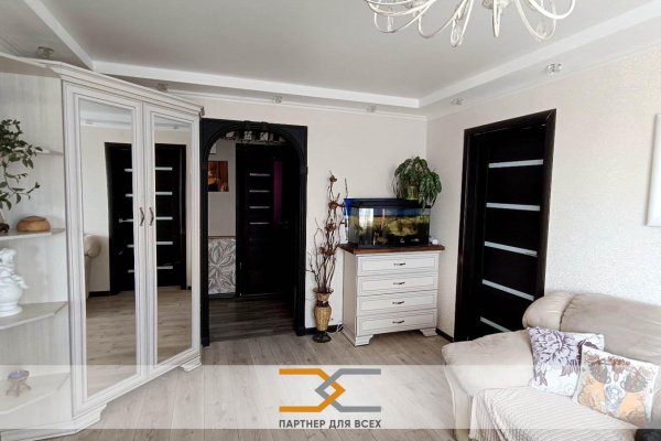 4-комнатная квартира по адресу Мира ул., д. 15 - фото 3