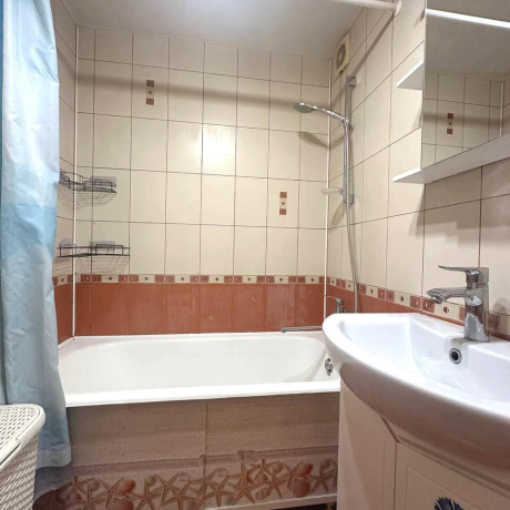 Фотография 3-комнатная квартира по адресу Гамарника ул., д. 28 - фото 10