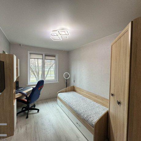 Фотография 2-комнатная квартира по адресу Ландера ул., д. 28 - 8