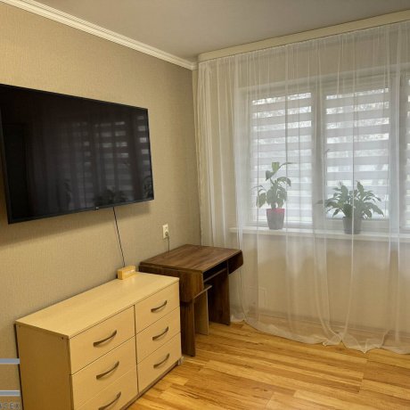 Фотография 2-комнатная квартира по адресу Ландера ул., д. 28 - 3