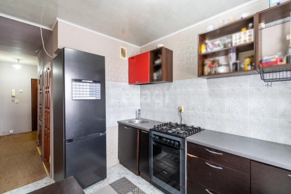 1-комнатная квартира по адресу Космонавтов ул., д. 48 - фото 1