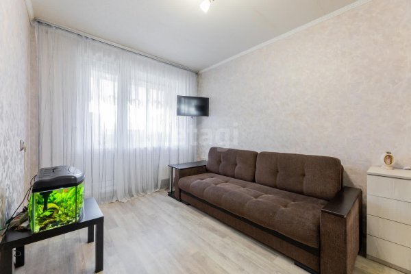 2-комнатная квартира по адресу Одинцова ул., д. 71 к. 4 - фото 1