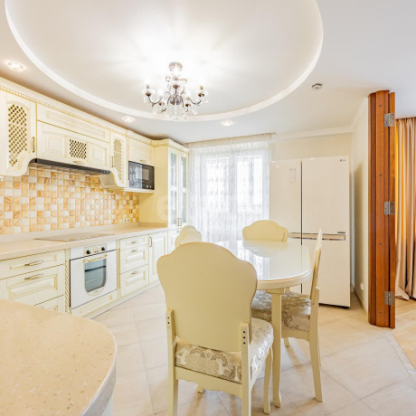 Фотография 3-комнатная квартира по адресу Героев 120 Дивизии ул., д. 17 - фото 1