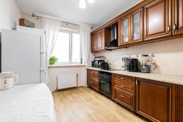 3-комнатная квартира по адресу Матусевича ул., д. 64 - фото 1