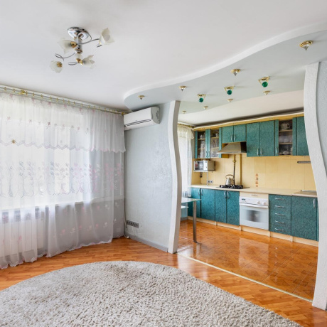 Фотография 3-комнатная квартира по адресу Семенова ул., д. 11 - фото 1