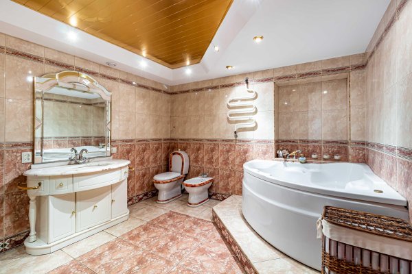 3-комнатная квартира по адресу Машерова просп., д. 54 - фото 11