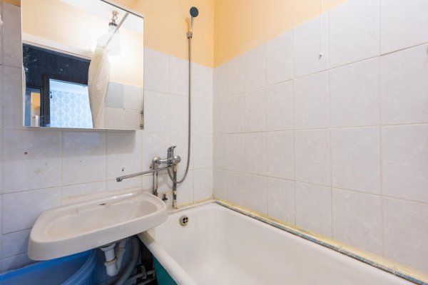 1-комнатная квартира по адресу Казинца ул., д. 39 - фото 11