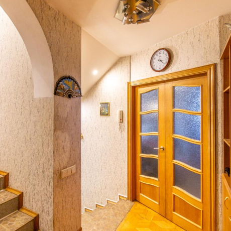 Фотография 4-комнатная квартира по адресу Богдановича ул., д. 108 - фото 9