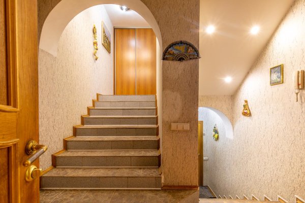 4-комнатная квартира по адресу Богдановича ул., д. 108 - фото 10