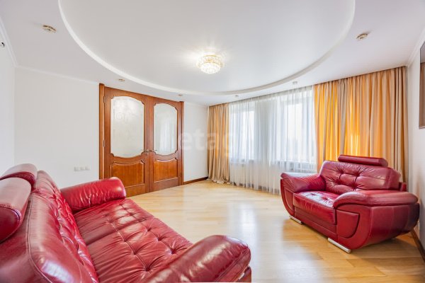 3-комнатная квартира по адресу Героев 120 Дивизии ул., д. 17 - фото 11