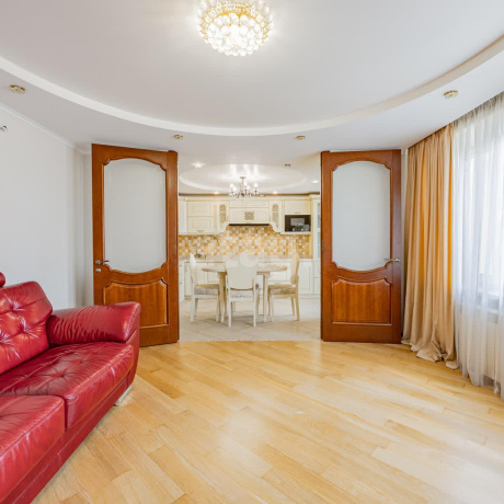 Фотография 3-комнатная квартира по адресу Героев 120 Дивизии ул., д. 17 - фото 12