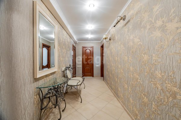 3-комнатная квартира по адресу Героев 120 Дивизии ул., д. 17 - фото 17