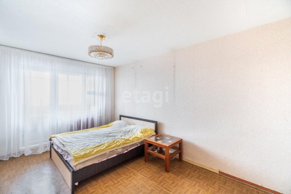 1-комнатная квартира по адресу Космонавтов ул., д. 48 - фото 7