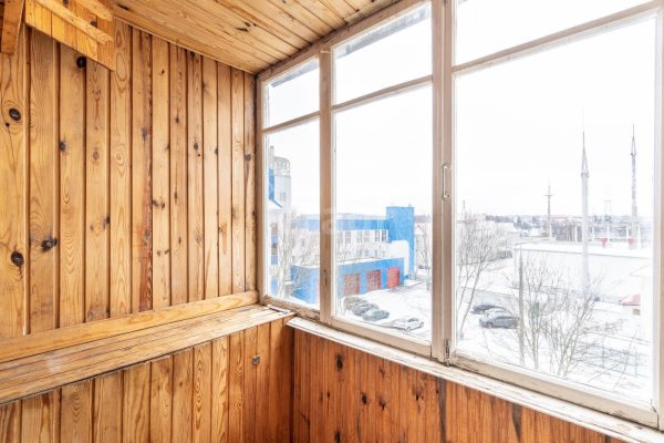1-комнатная квартира по адресу Космонавтов ул., д. 48 - фото 11