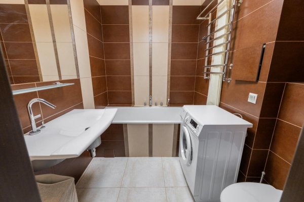 2-комнатная квартира по адресу Нововиленская ул., д. 10 - фото 11