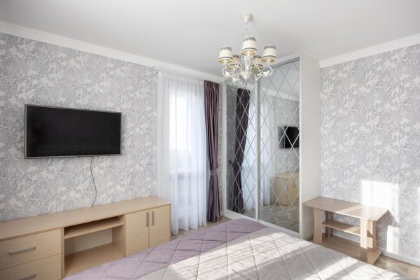 3-комнатная квартира по адресу Одоевского ул., д. 115 к. В - фото 8