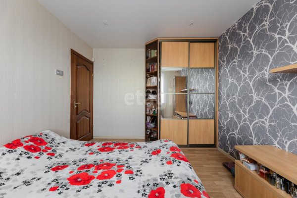 3-комнатная квартира по адресу Космонавтов ул., д. 23 к. 1 - фото 10