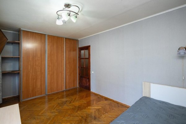 2-комнатная квартира по адресу Авакяна ул., д. 32 к. 2 - фото 4