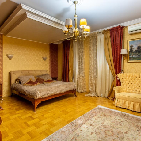 Фотография 5+ -комнатная квартира по адресу Стариновская ул., д. 21 - фото 10