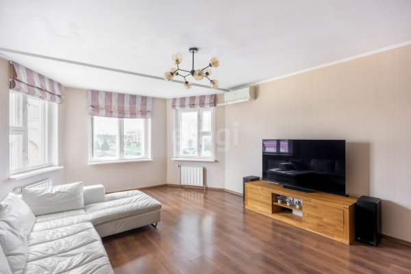 3-комнатная квартира по адресу Колесникова ул., д. 36 - фото 6