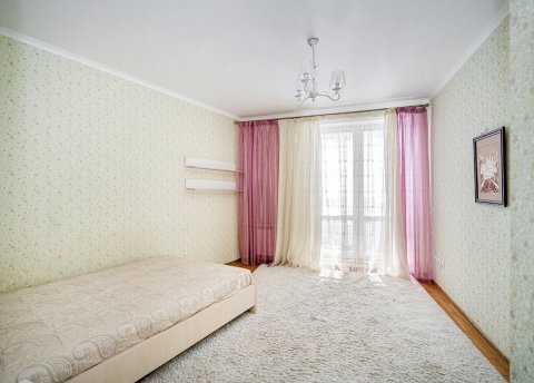 3-комнатная квартира по адресу Дзержинского просп., д. 23 - фото 8