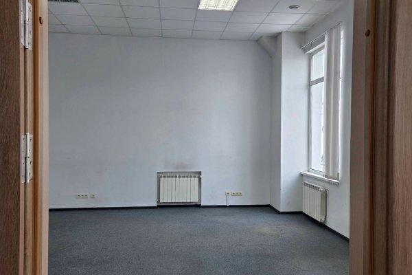 Просторный офис у метро - фото 7