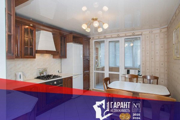 3-комнатная квартира по адресу Мазурова ул., д. 16 - фото 1