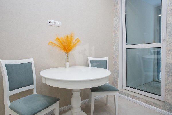 2-комнатная квартира по адресу Игоря Лученка ул., д. 24 - фото 8