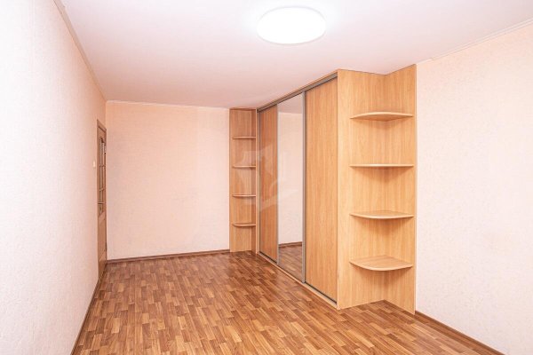2-комнатная квартира по адресу Ландера ул., д. 66 - фото 5