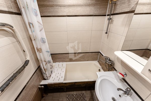 3-комнатная квартира по адресу Мирошниченко ул., д. 18 - фото 15